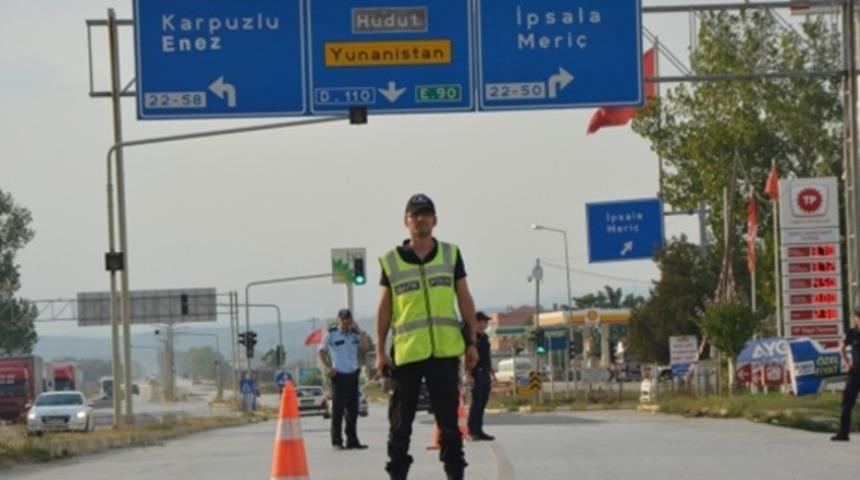 Yunanistan’a gidecekler dikkat!