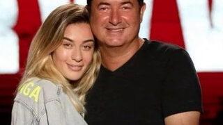 Acun Ilıcalı ve Ayça Çağla Altunkaya bakın nasıl tanışmış! Survivor yarışması için...