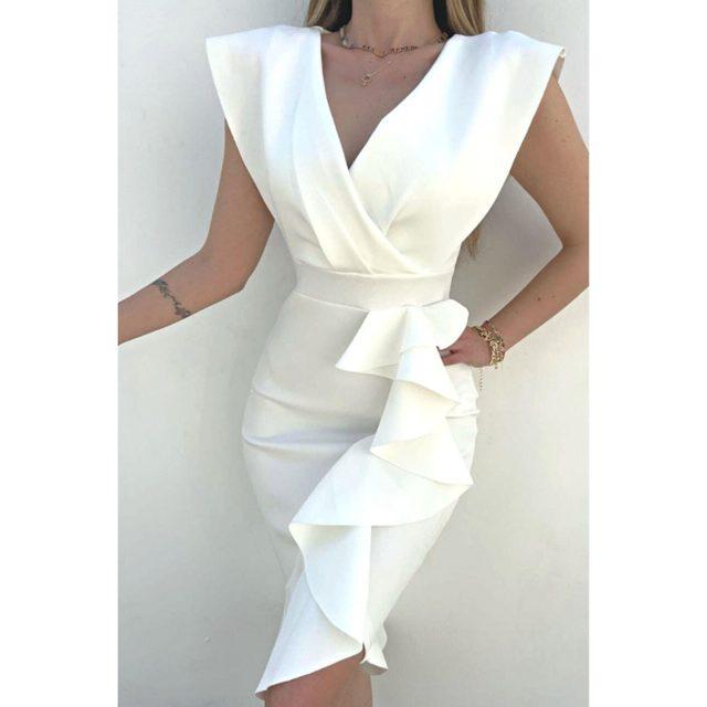 Pınar Deniz'in L'Oréal reklamı için giydiği beyaz elbiseye alternatif öneriler