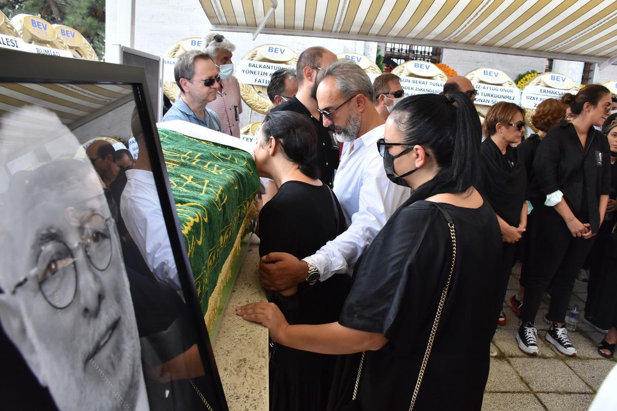 Bursalı iş insanı G&ouml;k&ccedil;in Aras son yolculuğuna uğurlandı