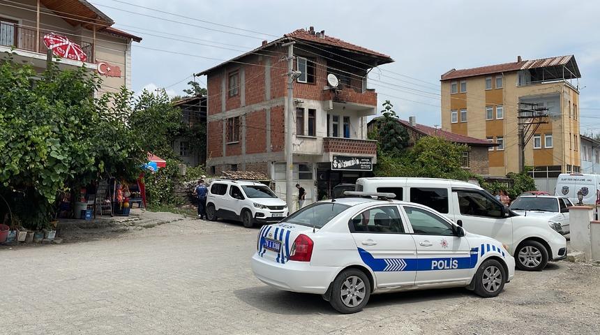 Karabük'te asma yaprağı toplamak için çıktığı balkondan düşen kişi öldü