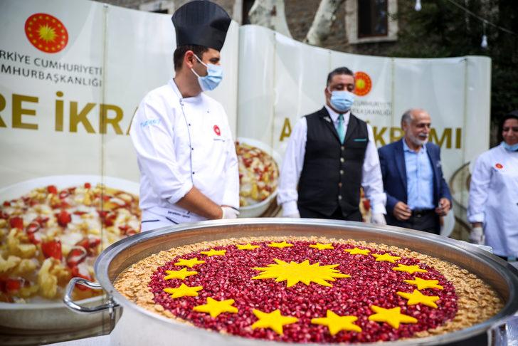 Cumhurbaşkanlığınca Darülaceze'de aşure ikramı yapıldı G1