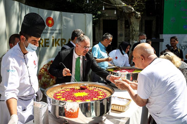 Cumhurbaşkanlığınca Darülaceze'de aşure ikramı yapıldı G5