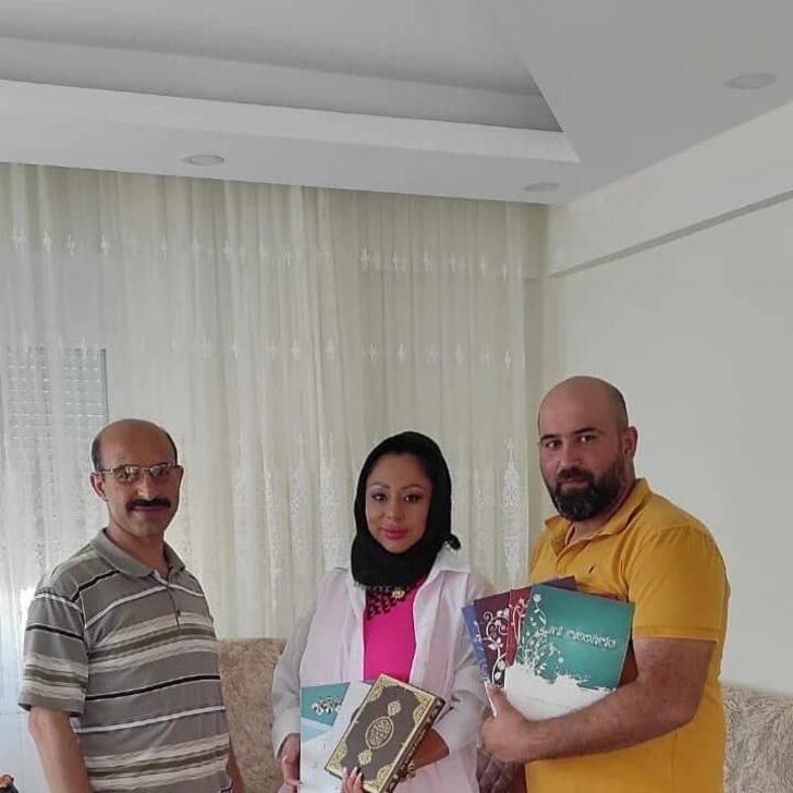 Ekvadorlu kadın Afyonkarahisar'da Müslüman oldu G4