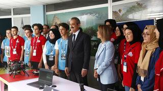 Bakan Özer'den, Türkiye'nin uluslararası öğrenci başarı araştırma puanı artışında istikrar vurgusu: