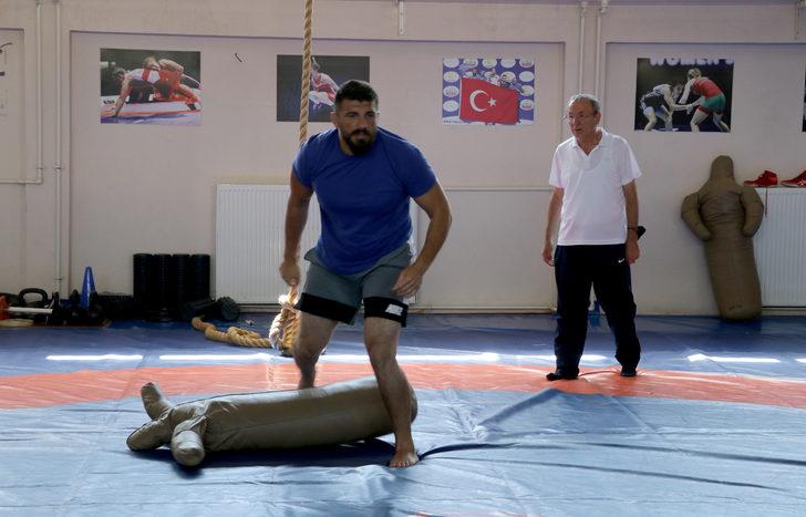 Başpehlivanlar üniversiteye girebilmek için yetenek sınavında ter döktü G5