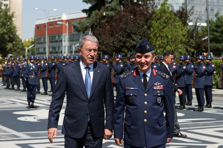 Hava Kuvvetleri Komutanlığında devir teslim töreni G2