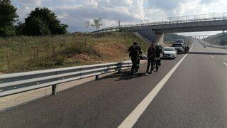 Kocaeli'de şarampole devrilen otomobildeki 5 kişi yaralandı