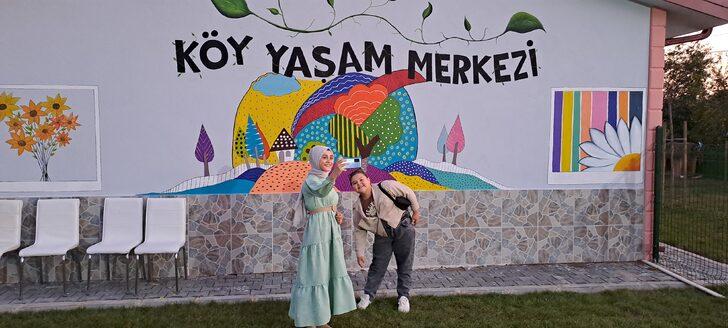 Köy Yaşam Merkezine gelen çocuklar açık havada sinema keyfi yaşadı G1