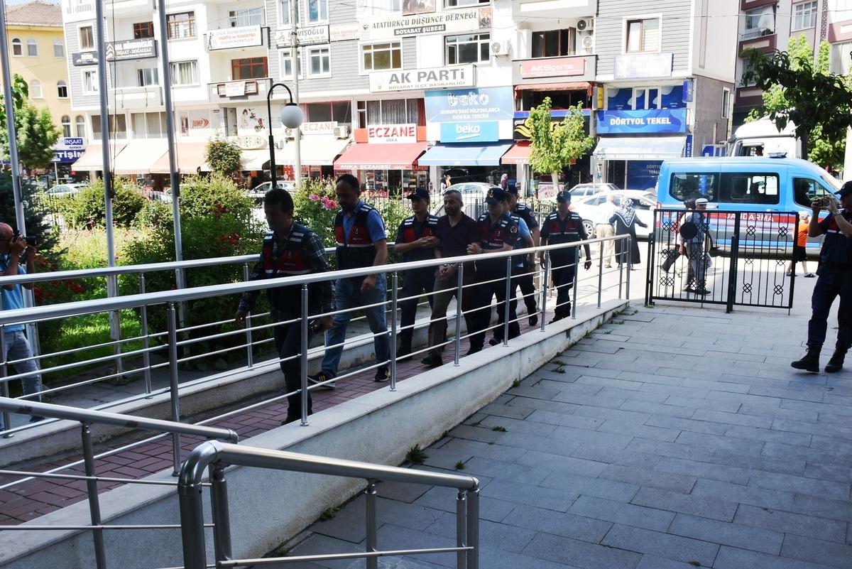 Sinop'ta g&ouml;lette cesedi bulunan kadının &ouml;ld&uuml;r&uuml;l&uuml;p yakıldığı belirlendi