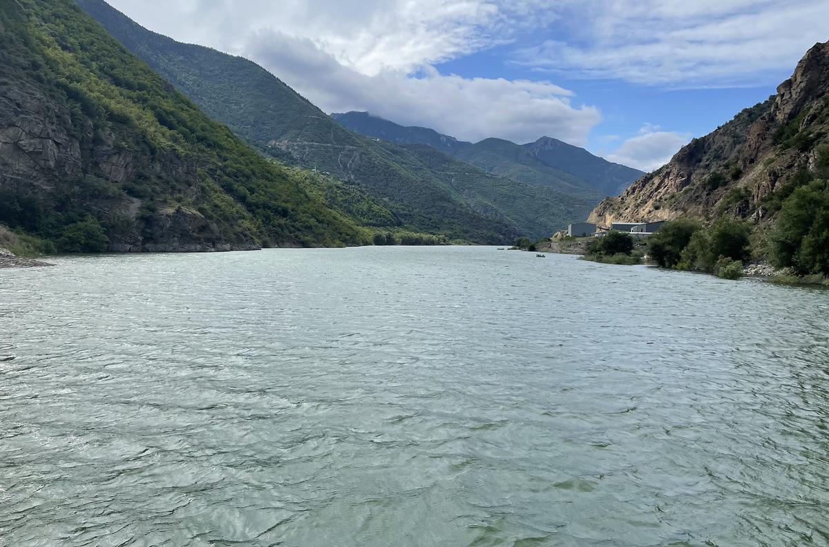 &Ccedil;oruh Nehri'ndeki Kalededibi İskelesi tekne turları i&ccedil;in kullanıma a&ccedil;ıldı
