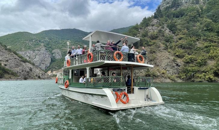 Çoruh Nehri'ndeki Kalededibi İskelesi tekne turları için kullanıma açıldı G3