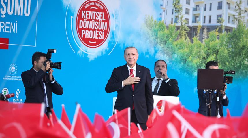 Cumhurbaşkanı Erdoğan, Büyük İstanbul Dönüşümü Esenler İlk Etap Teslim Töreni'nde konuştu: (1)