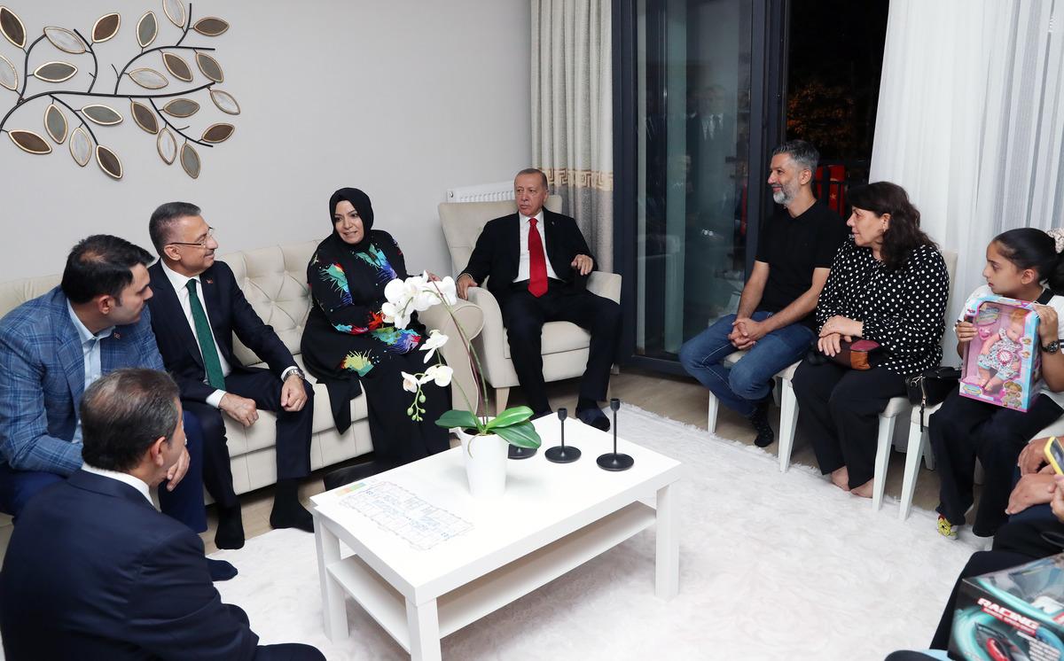 Cumhurbaşkanı Erdoğan, B&uuml;y&uuml;k İstanbul D&ouml;n&uuml;ş&uuml;m&uuml; Esenler İlk Etap Teslim T&ouml;reni'nde konuştu: (3)