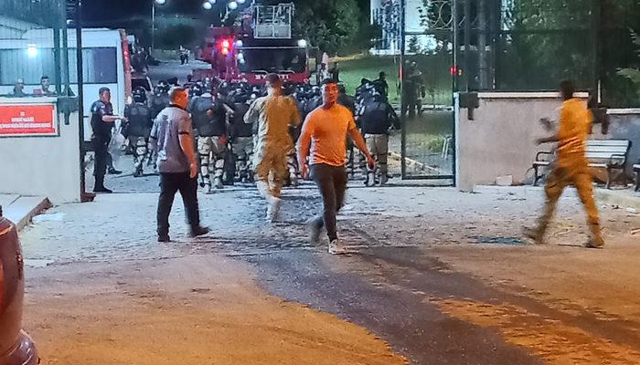 Kayseri'de sığınmacılar Geri Gönderme Merkezi'nde yangın çıkardı! Ekipler olaya müdahale etti...