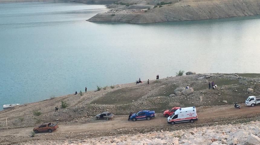 Antalya&rsquo;da y&uuml;zmek i&ccedil;in baraja giren Suriyeli boğuldu