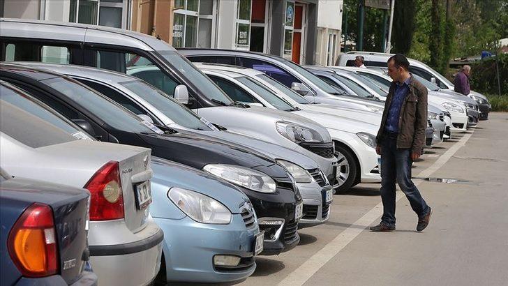 Otomobil satışında 6 ay ve 6 bin km sınırı kalkıyor mu? Ralli de rüzgar da bitti, ibre terse döndü! Ocak 2025 için Ticaret Bakanı'ndan açıklama G3