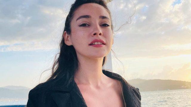 Gönül Dağı'nın Cemile'si Nazlı Pınar Kaya mini etekli poz verdi! 