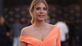 Yasak Elma'nın Yıldız'ı Eda Ece güzelliğiyle büyüledi! 