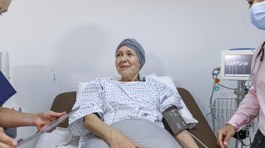 Beş milyona yakın insan öldü: Her yıl artarak devam ediyor! Kanser ölümlerinin yarısı önlenebilir