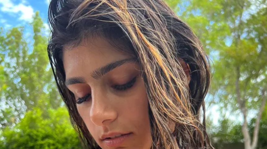 Eski yetişkin film yıldızı Mia Khalifa’ya nazar değdi! Bacağını kestiği anları sosyal medyadan paylaştı