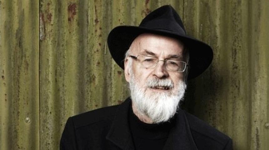 İngiliz yazar Terry Pratchett hayatını kaybetti