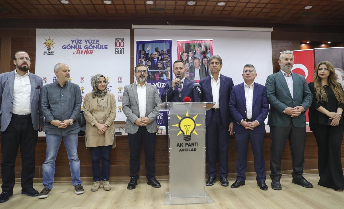 AK Parti milletvekilleri Avcılar'da partililerle bir araya geldi