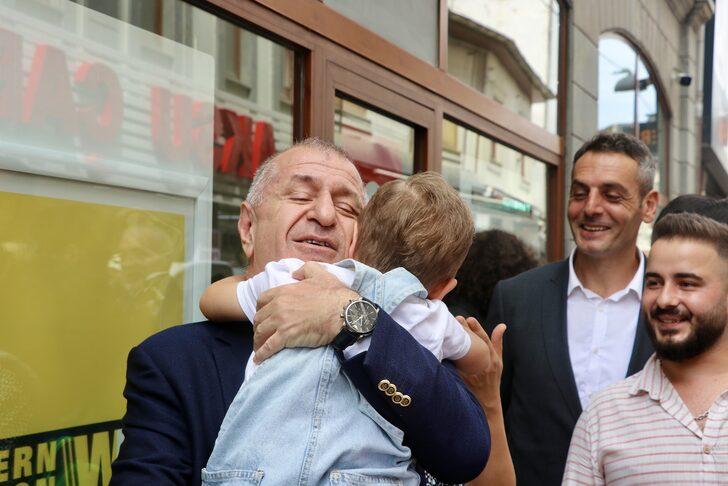 Zafer Partisi Genel Başkanı Özdağ, Trabzon'da ziyaretlerde bulundu G2