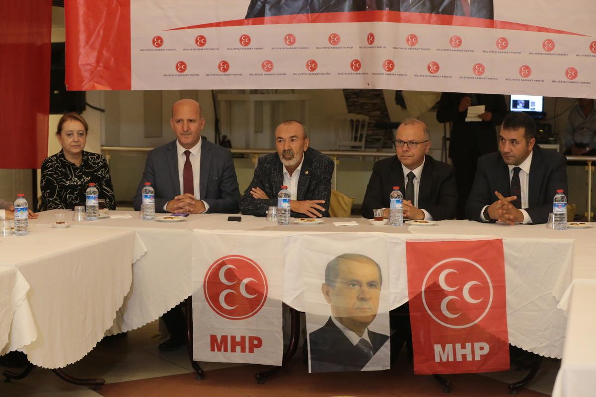 MHP heyeti Bolu'da "Adım Adım 2023, İl&ccedil;e İl&ccedil;e Anlatma ve Aydınlatma" programına katıldı