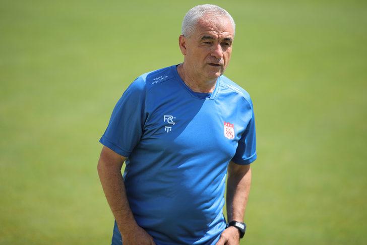 Rıza Çalımbay, Alanyaspor ve Malmö maçlarında taraftardan destek istedi G3