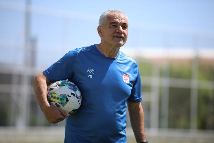 Rıza Çalımbay, Alanyaspor ve Malmö maçlarında taraftardan destek istedi G2