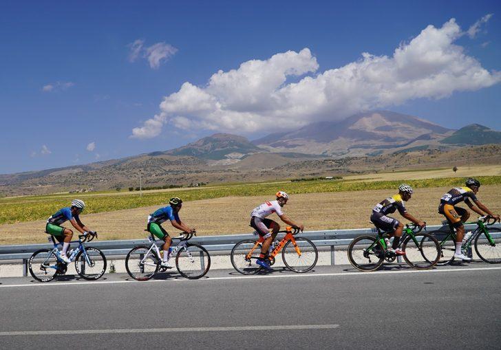 Erciyes Uluslararası Yol ve Dağ Bisikleti Yarışları'nın 4. etabı devam ediyor G2