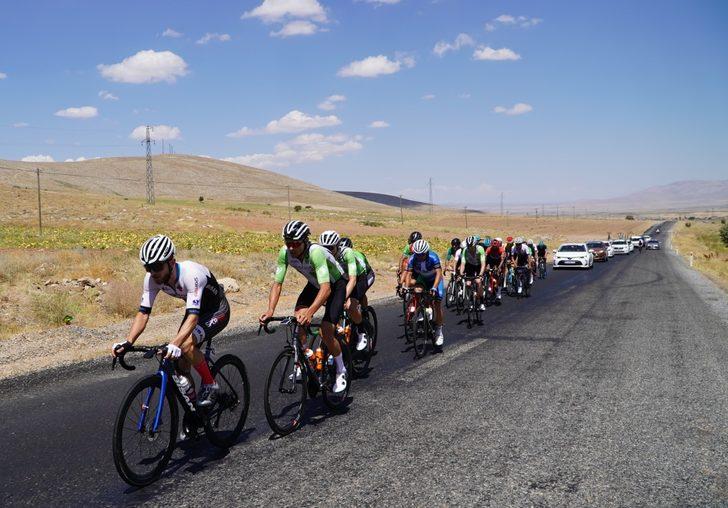 Erciyes Uluslararası Yol ve Dağ Bisikleti Yarışları'nın 4. etabı devam ediyor G3