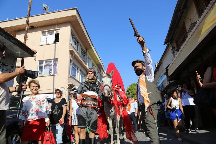 Muğla'da geleneksel gelin alma merasimi düzenlendi G1