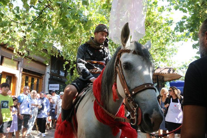 Muğla'da geleneksel gelin alma merasimi düzenlendi G3