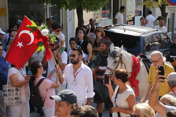 Muğla'da geleneksel gelin alma merasimi düzenlendi G4