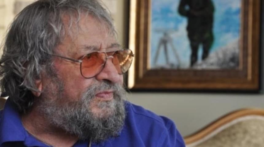 &Uuml;nl&uuml; sanat&ccedil;ı ve yazar Fikret Otyam yaşamını yitirdi