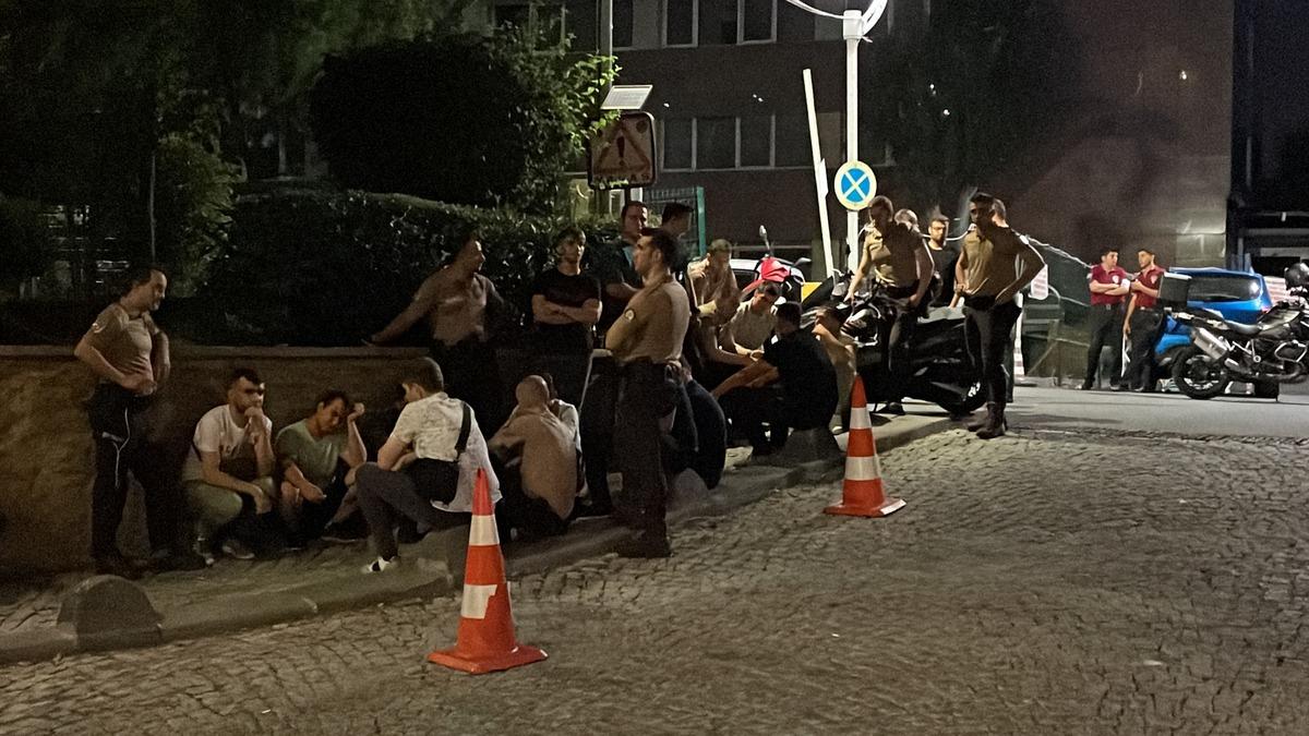 İstanbul'da bek&ccedil;i şehit oldu