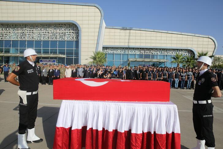 Mardin'deki trafik kazasında şehit olan polis Yahya Ergin için tören yapıldı G5