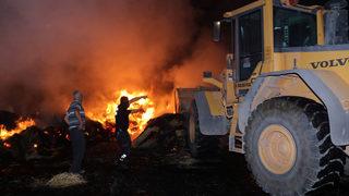 Sivas'ta çiftlikte çıkan yangın hasara yol açtı