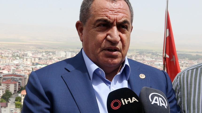 AK Parti Milletvekili Şimşek, vatandaşları Malazgirt Zaferi kutlamalarına davet etti