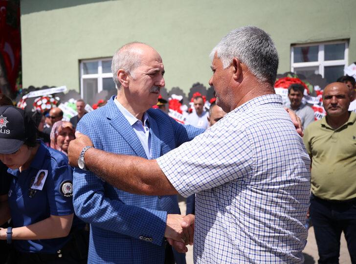 Mardin'deki trafik kazasında şehit olan polis Yahya Ergin Çanakkale'de toprağa verildi G4