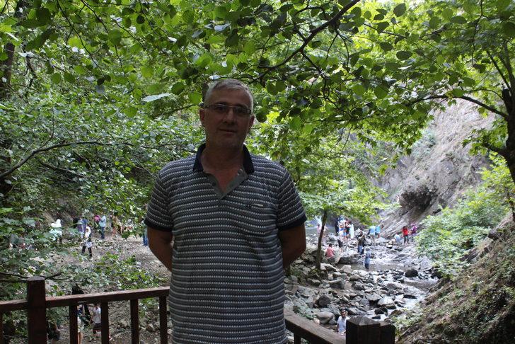 Bursa'daki Sudüşen Şelalesi turistlerin tercih noktası oldu G4