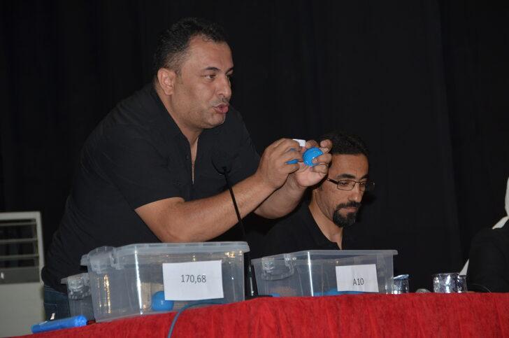 Yüksekova'da terör mağduru aileler yeni yuvalarına kavuşuyor G2