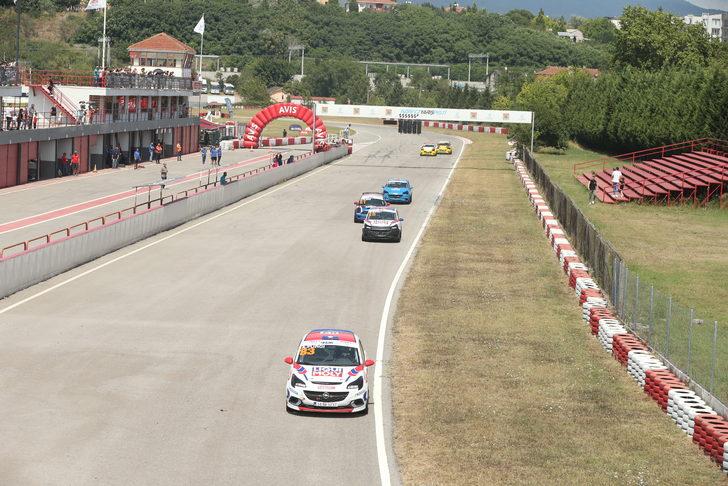 AVIS 2022 Türkiye Pist Şampiyonası 2. ayak yarışları tamamlandı G4