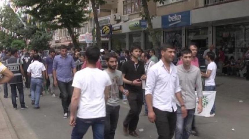 Öldürülen IŞİD emiri Yunus Durmaz'ın Diyarbakır'da bombalanan miting alanında görüntülendiği iddia edildi