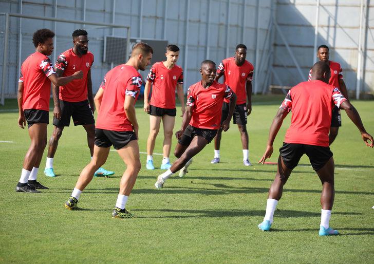 Sivasspor, Alanyaspor maçının hazırlıklarını tamamladı G3