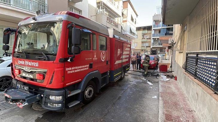 İzmir'de çıkan ev yangınında vücudunda yanıklar oluşan kadın tedavi altına alındı G2