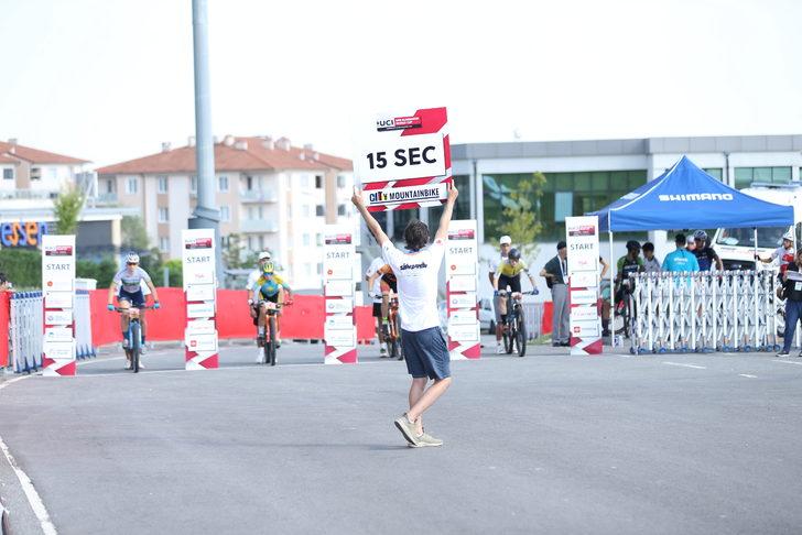 Dağ bisikletinde "MTB Eliminatör Dünya Kupası" Sakarya'da yapıldı G1