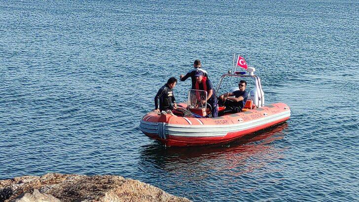 Kartal sahilinde denizde el bombası bulundu G2